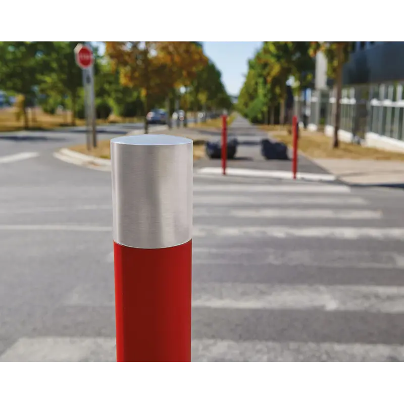 Pilona Inox cepillado de gran visibilidad
