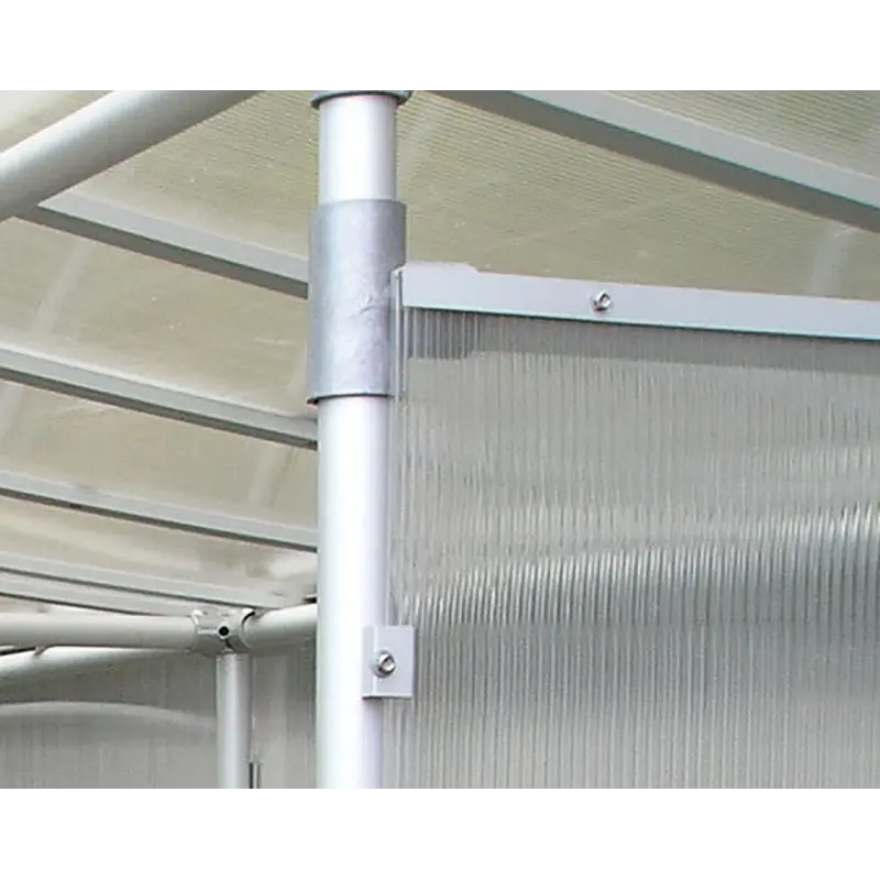 Refugio fumador de aluminio