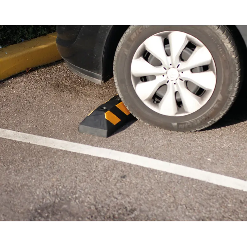 Butée de parking caoutchouc