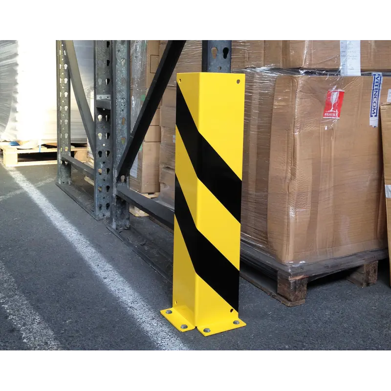 Angle de protection en tôle