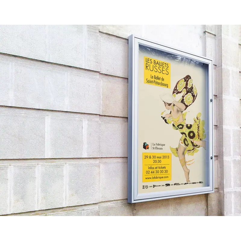 "Classic" outdoor notice boards